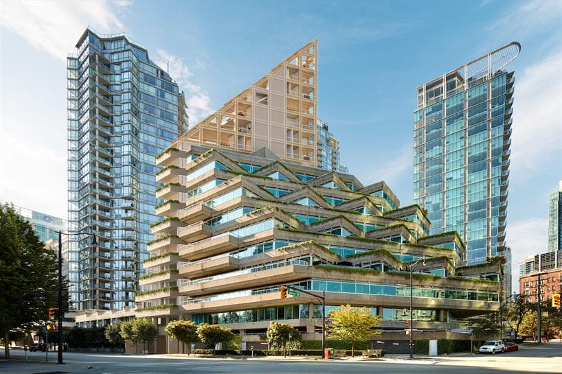 Terrace House Condos - Image 3