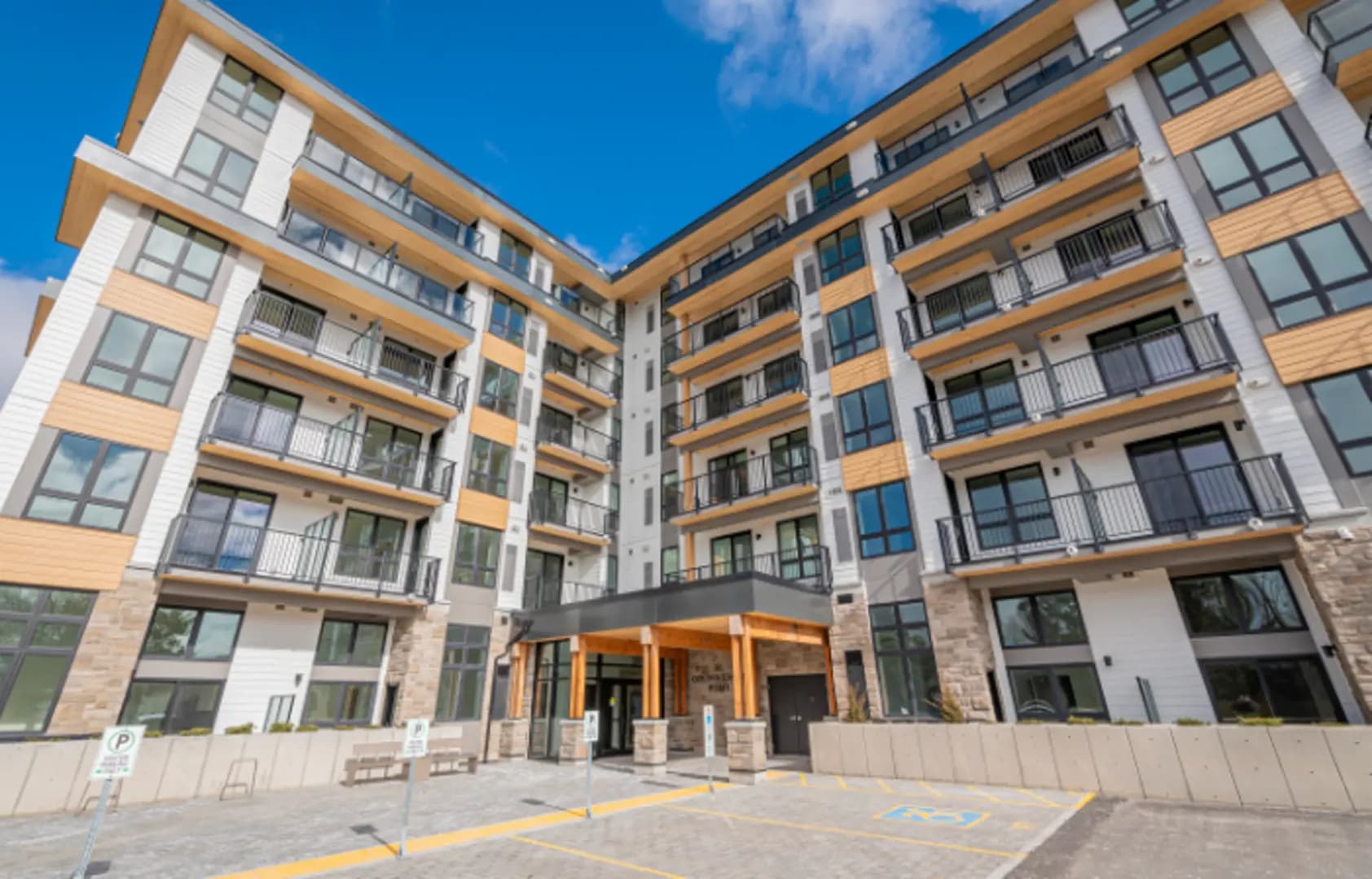 The Jake Condos - Image 4