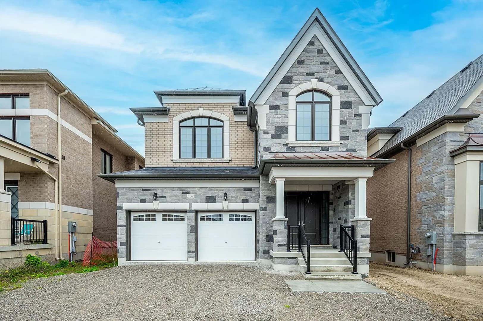 Kleinburg Hills - Image 2